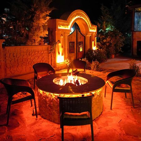 فندق Moonlight Of Cappadocia أُتْشيسار المظهر الخارجي الصورة