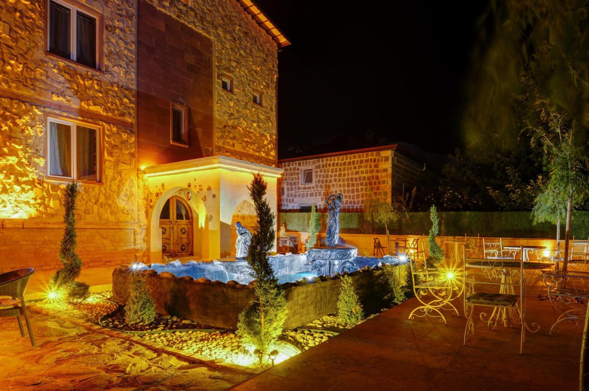 فندق Moonlight Of Cappadocia أُتْشيسار المظهر الخارجي الصورة
