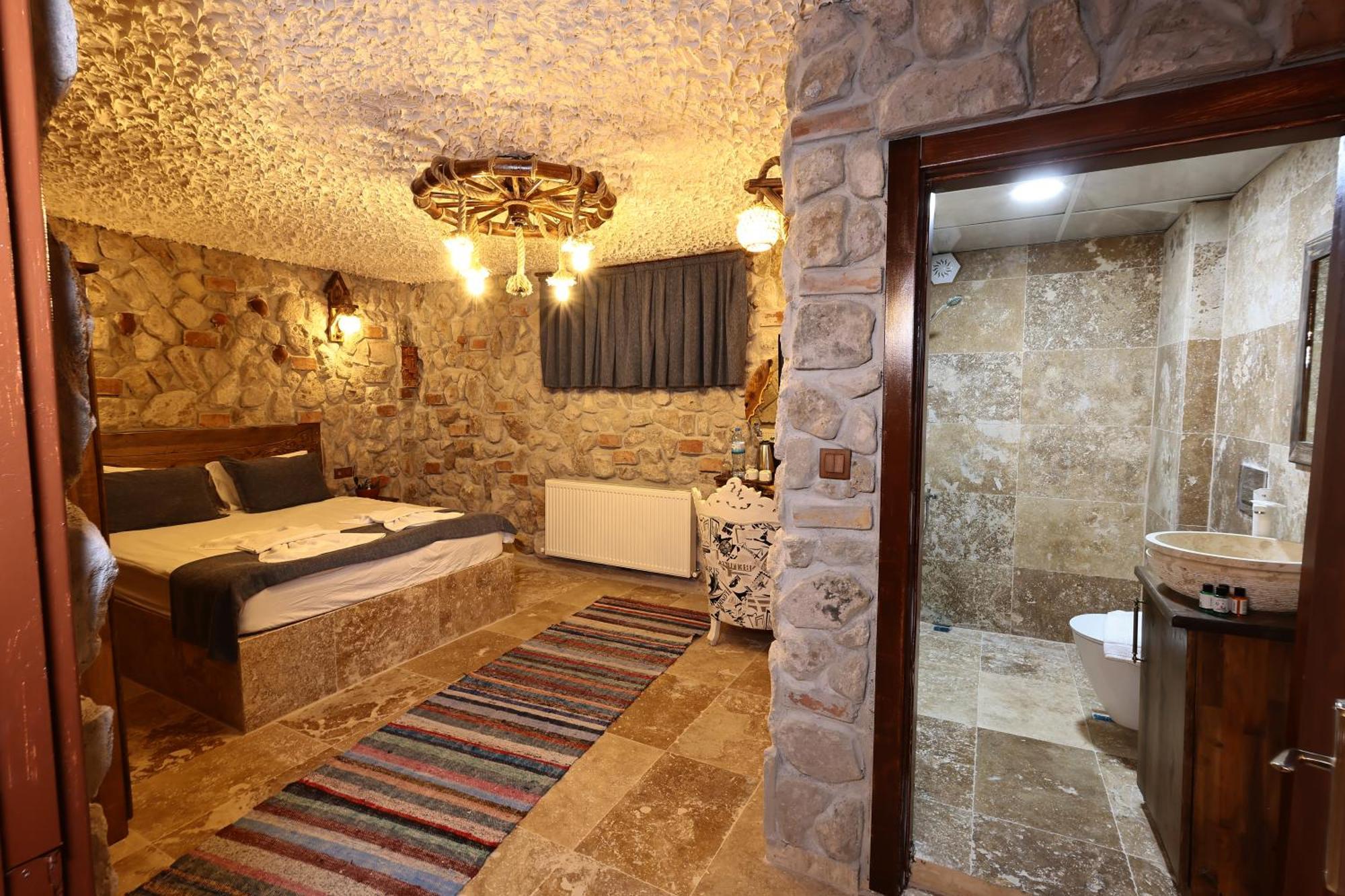 فندق Moonlight Of Cappadocia أُتْشيسار المظهر الخارجي الصورة